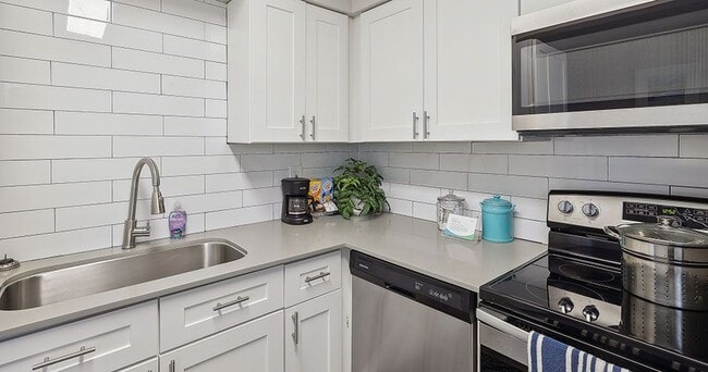 Photo - Westmount at Downtown Tempe Apartments