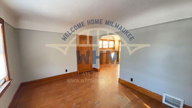 Photo - 3019 N 61st St