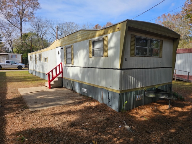 Building Photo - 413 Miller St Rental