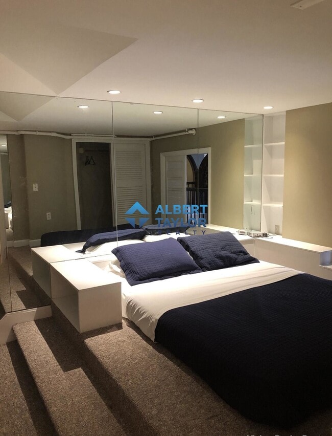 Photo - 117 Beacon St