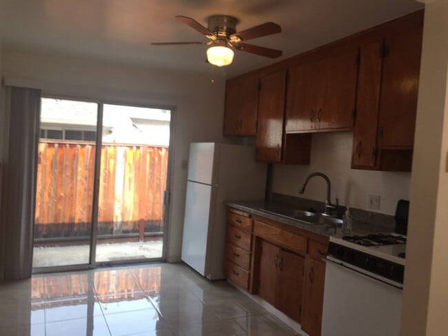 Photo - 335-341 Easy St Apartamentos