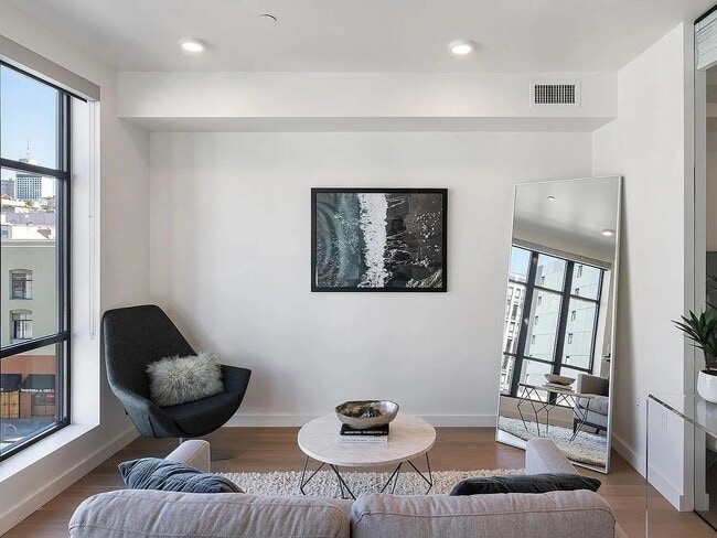 Photo - 1201 Sutter St