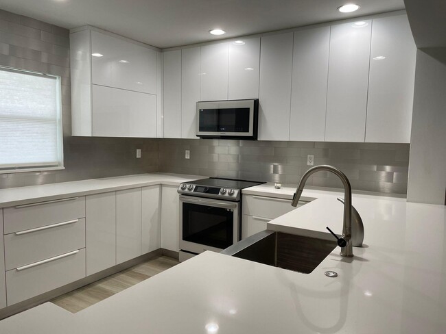 Photo - 250 NE 20th St Unit 2100