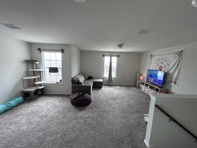 Photo - 1340 Waggoner Dr