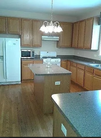 Photo - 568 Needlegrass Pkwy