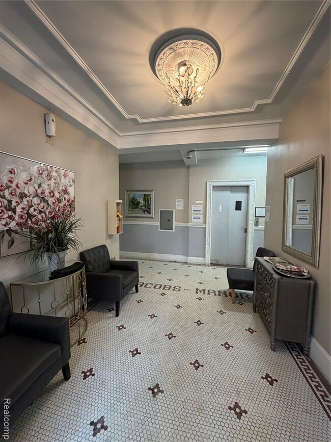 Photo - 2627 John R St Unit 103