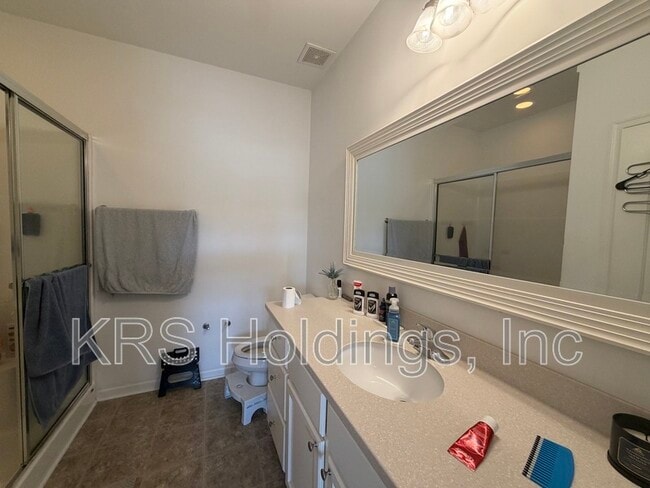 Photo - 1517 Rollesby Way Unidad 24