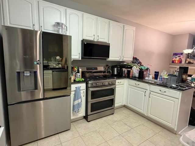 Building Photo - 737 Station Blvd