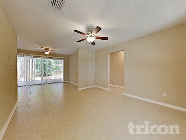 Photo - 2155 67th Ave S