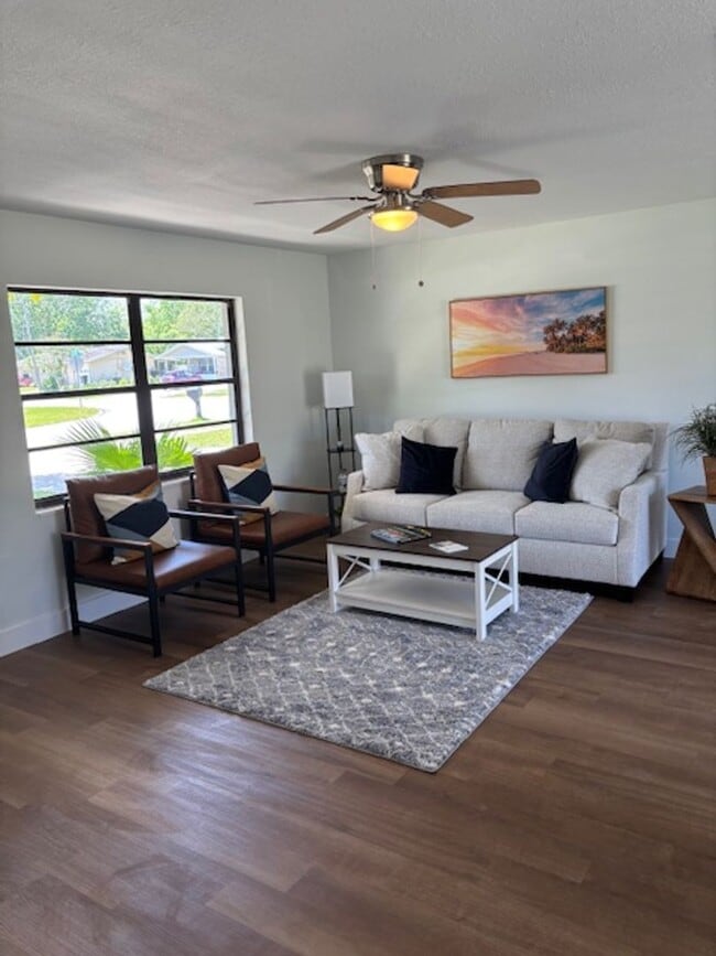 Photo - Fully Renovated 3-Bedroom Gem with Modern Upgrades & Timeless Charm!