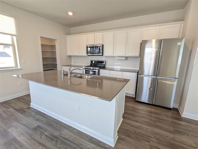 Photo - 8304 Mandela Bend