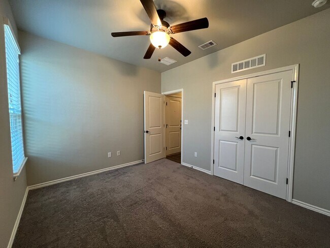 Photo - 7934 Lands End Dr