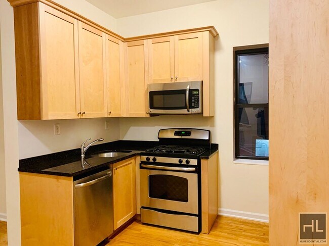 Photo - GRAND STREET Unit 2B