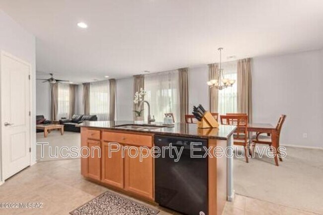 Photo - 11545 W Oilseed Dr