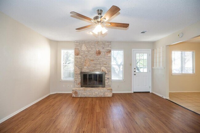 Photo - 4203 Balboa Ln