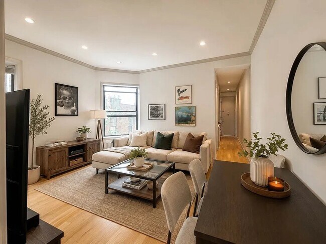 Photo - 199 W 10th St Unidad 6A