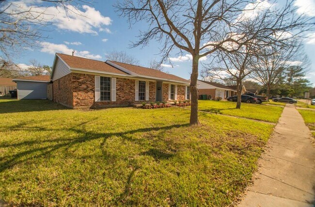 Photo - 8503 Braes River Dr