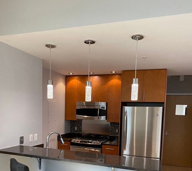 Building Photo - 919 Florida Ave NW Rental