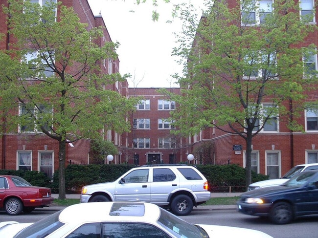 Photo - 1771 W Granville Ave Unit 2 A