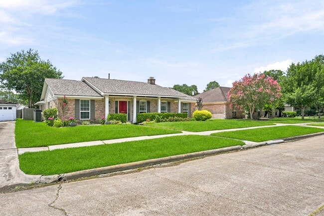 Photo - 6131 Yarwell Dr