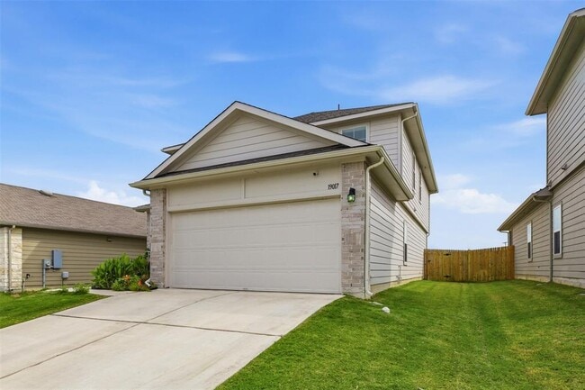 Photo - 19017 Romano Dr