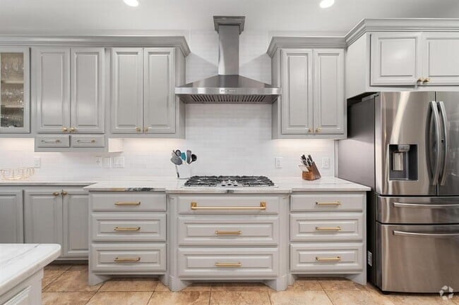 Building Photo - 5900 Cartwright Cove Rental