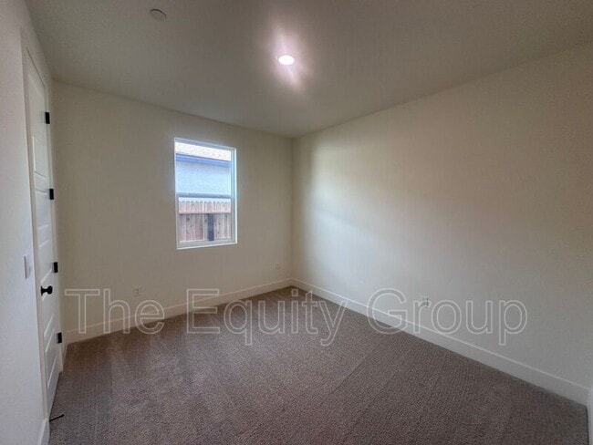 Photo - 2405 N Fontana St