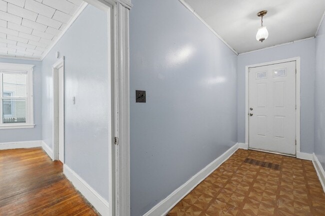 Photo - 64-64 Rowe Ave Unit 2