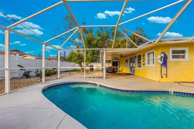 Photo - 2532 Constitution Blvd