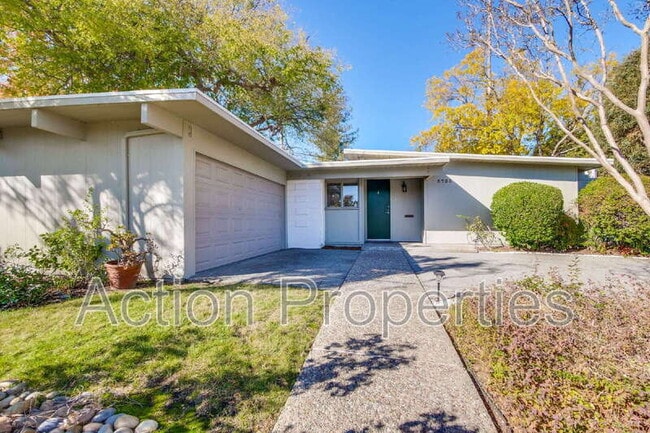 Photo - 3733 Carlson Cir