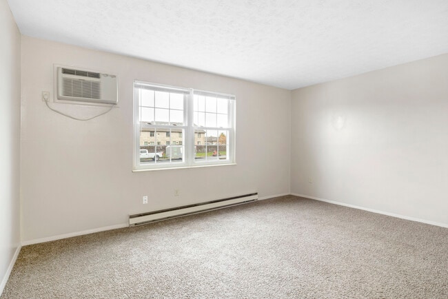 Photo - Hitchcock Apartments