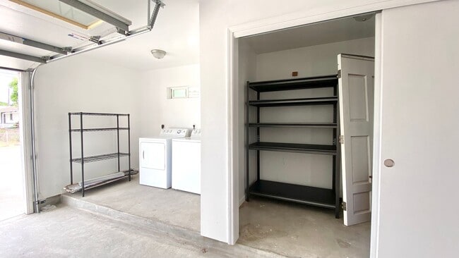 Photo - 108 Maluniu Ave Unit Studio -  A