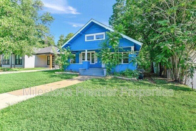 Photo - 105 W Morton St