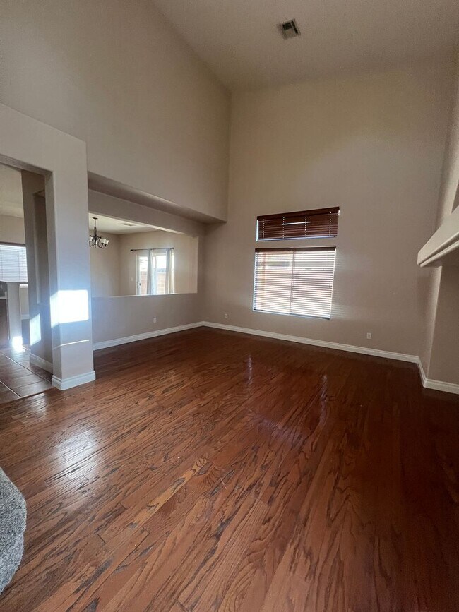 Photo - 3 Bed, 2.5 Bath home with Solar Panels!