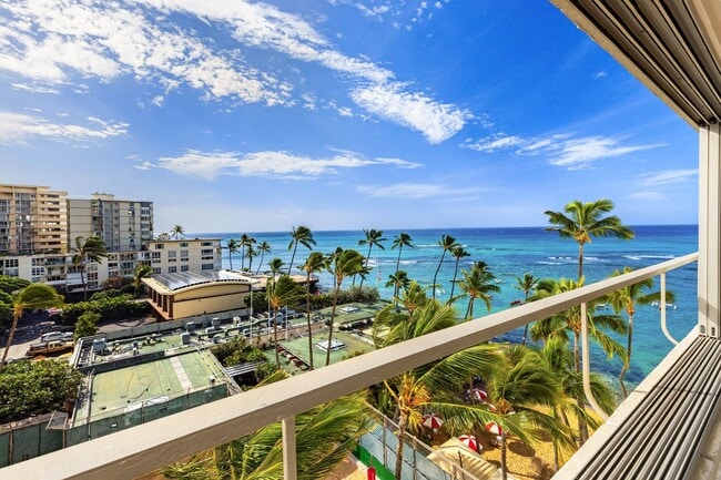 Photo - 2895 Kalakaua Ave
