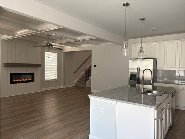 Photo - 5200 Fox Den Rd