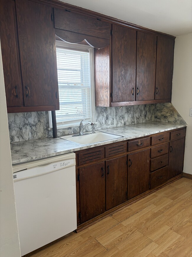 Photo - 224 36th Ave N