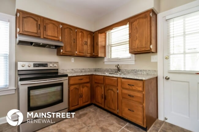 Photo - 4620 Hillside Dr