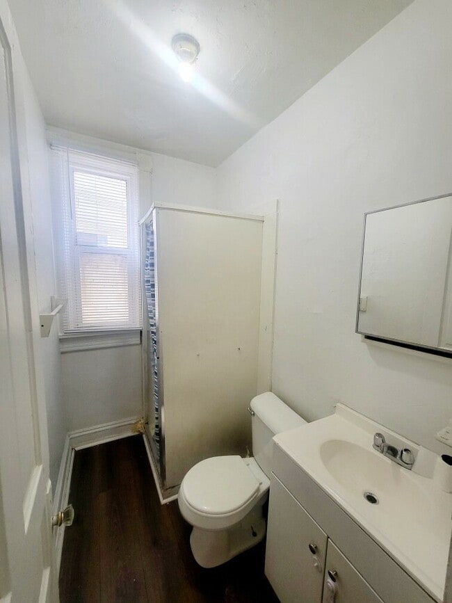 1 bedroom, 1 bath