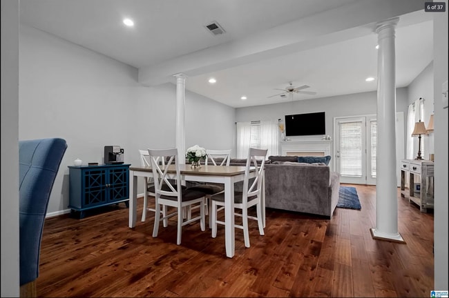 Photo - 1603 Savannah Park Ln