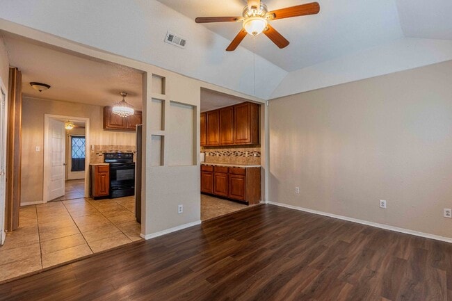 Photo - 120 Nelson Ave