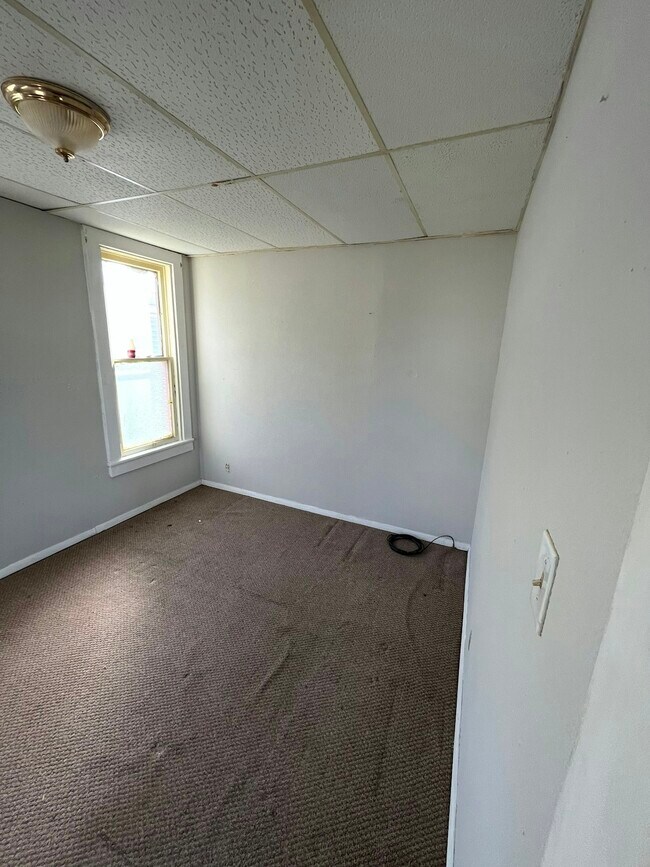 Photo - 109 E Jackson St