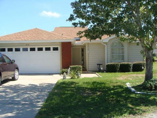 Building Photo - 214 Cypress Dr Rental
