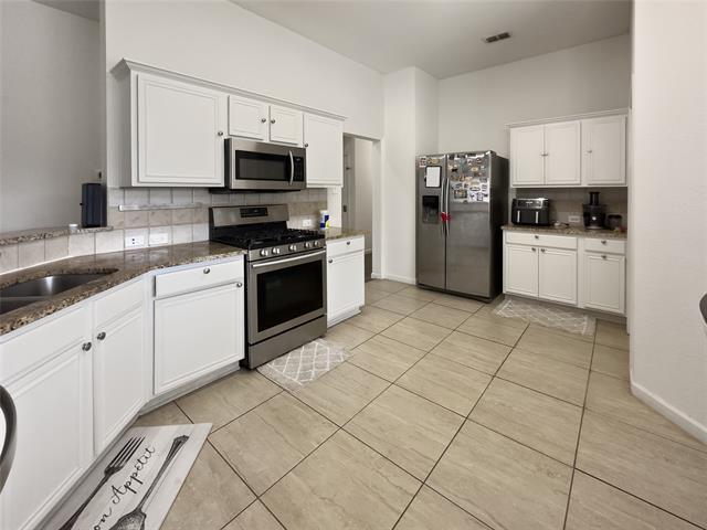 Photo - 2823 Brookhurst Dr