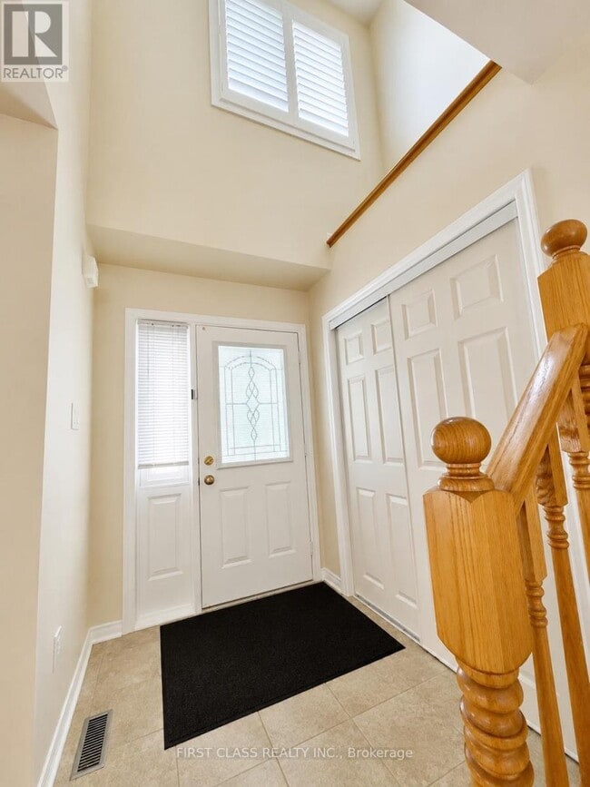 Photo - 2372 Cornerbrooke Crescent