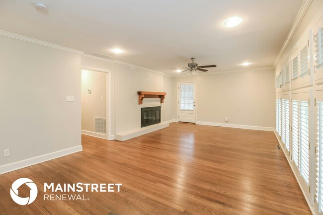 Photo - 3056 Kinnamon Rd