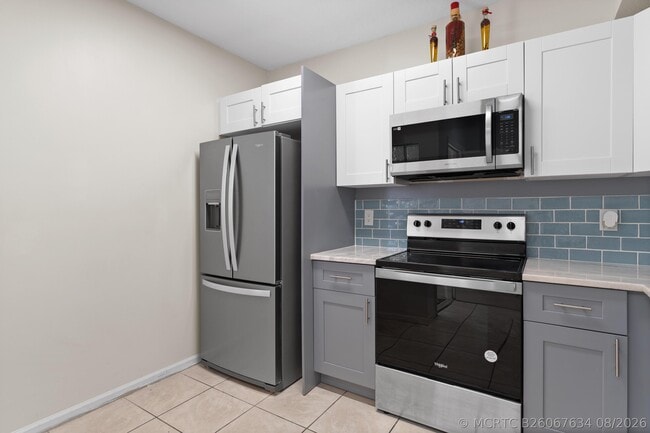 Photo - 1165 Golden Lakes Blvd Unit 1212