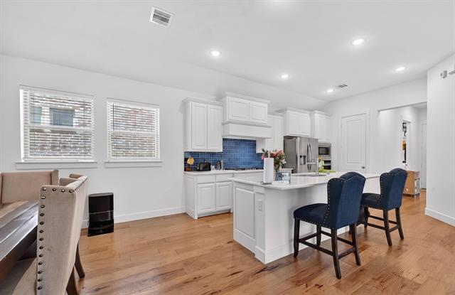 Photo - 4876 Connor Pl