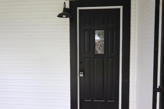 Photo - 170 S 4th St