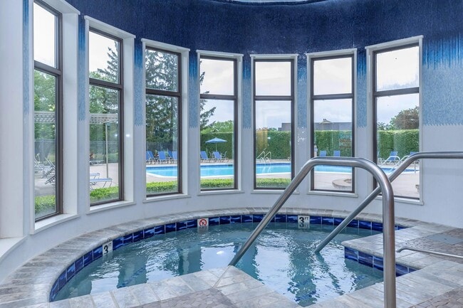 Manors at Knollwood